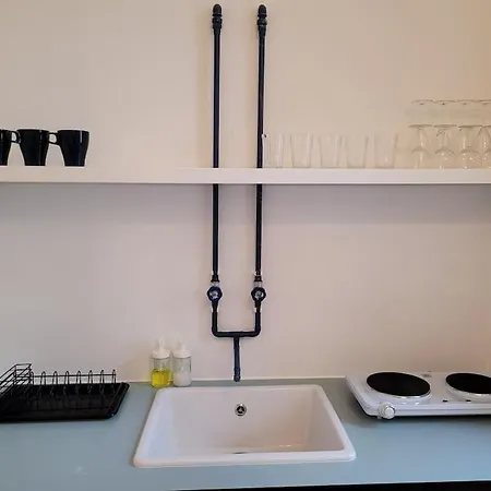 Pop Nowogrodzka Apartment